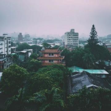 以下是一份廈門旅游攻略,涵蓋景點、美食、住宿等方面內容