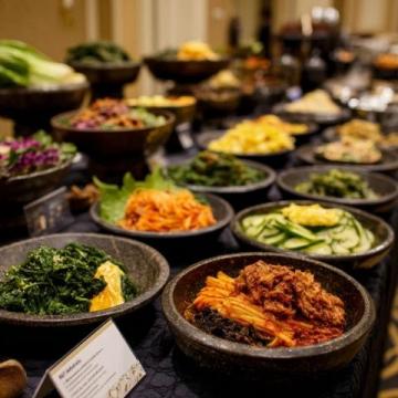 和平飯店自助餐:值得還是一般?