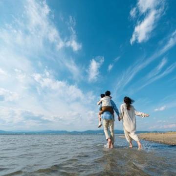 探索五一小長假：隱藏的小成本家庭旅行目的地推薦