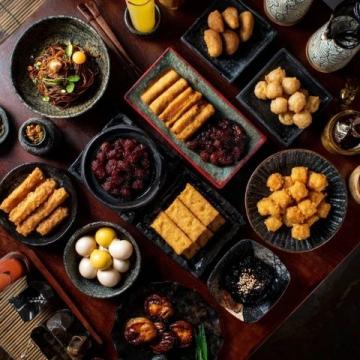 湖南美食大全：經典菜肴、小吃、特色點心，盡在此地！