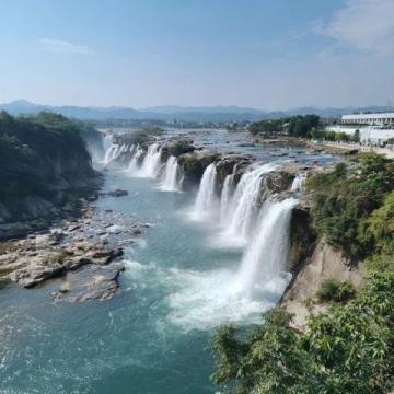 增城密蘇里湖畔:瀑布徒步、溫泉自助、私人溫泉池及荔枝宴等精彩體驗(yàn)等著你!
