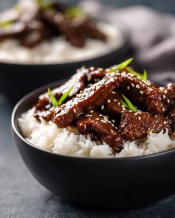 今天下午準備晚餐兩道菜后的意外分享：美味咖喱牛肉做法詳解