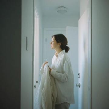 30歲獨(dú)自生活的狀態(tài)是失敗嗎:寧?kù)o自得還是孤獨(dú)迷茫?