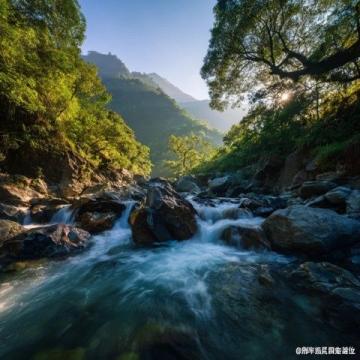 四川一地美的不像話！宛如仙境，一步一景，隨便一拍就是大片