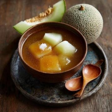 李雪琴談東北鍋包肉：正宗做法不加番茄醬，點(diǎn)外賣(mài)也吃不到