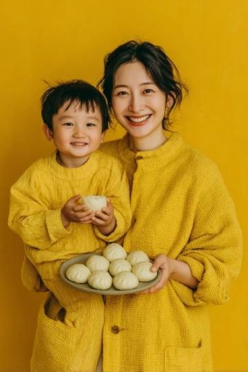蔥花榨菜雞蛋餅家常做法簡(jiǎn)單營(yíng)養(yǎng)美味的早餐餅的做法步驟圖