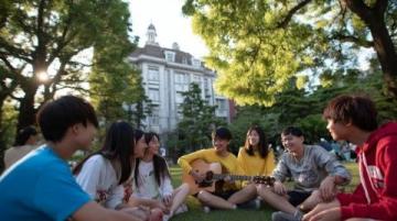 生命科學學院'三下鄉'團隊:青山街社區健康知識趣味宣講