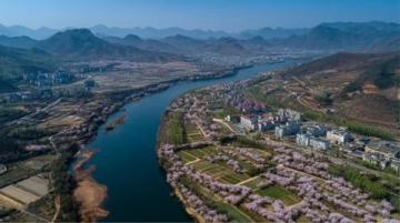 阜陽景點豐富多樣,涵蓋歷史、自然與主題樂園各類景觀