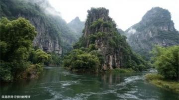 探索貴州秘境:5大熱點(diǎn)游覽攻略與獨(dú)特視角體驗(yàn)