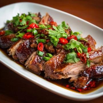 陽朔啤酒魚復刻秘籍:鮮辣美味的魚肉料理與啤酒的完美融合