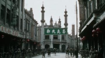一座牌坊一段史，半街煙火半街詩,當(dāng)踏入潮州市湘橋區(qū)牌坊街的青石板路