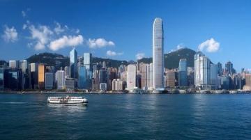 魅力香港之行:維港夜景、山頂鳥瞰與迪士尼夢幻之旅