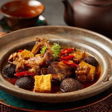 不容錯過的春季美食：舟山三鮑鰳魚傳統風味