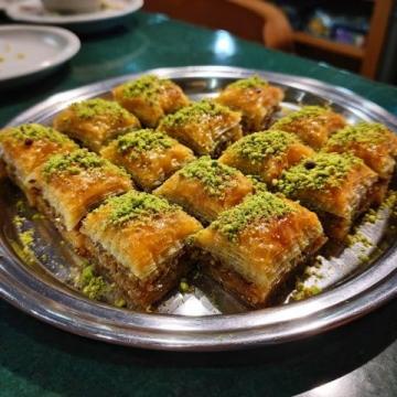 宇兒雞:巷弄中的美食傳奇,一啖難忘的酥脆滋味