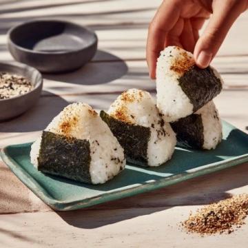 探索家鄉(xiāng)美味:三大著名特色小吃大揭秘