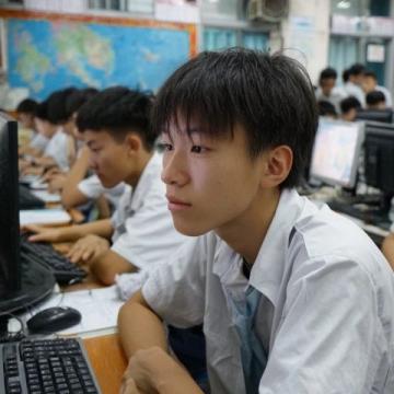 浙江各地區省直機關公務員考試難度、薪資及福利對比分析