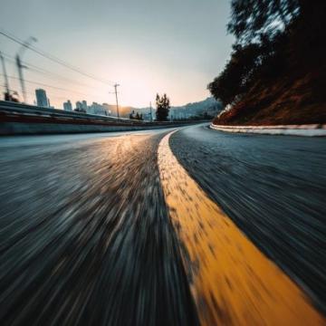 掌握美國高速公路繳費指南:避免收費路段、了解電子繳費系統(tǒng)及其使用方法