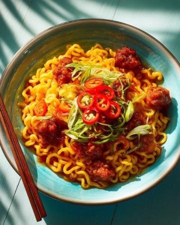 炒拉條的家常做法(美食炒拉條)