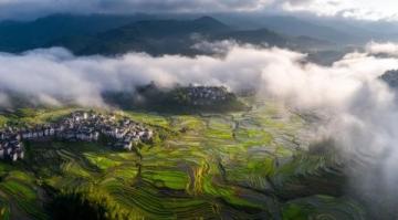 2025年游記:探訪貴陽花溪夜郎谷,詳盡攻略一網(wǎng)打盡!