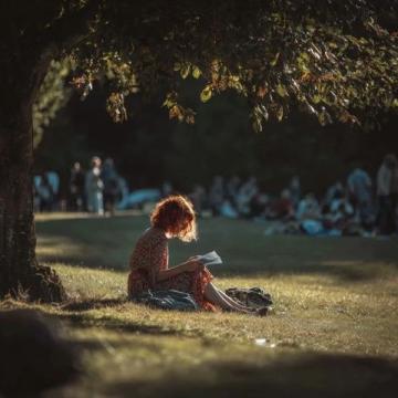 讀書或許是普通人逆襲的最佳途徑之一:資源和教育的重要性