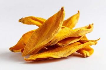 自制沙琪瑪：擺脫齁甜，口感Q彈香酥，健康又美味！