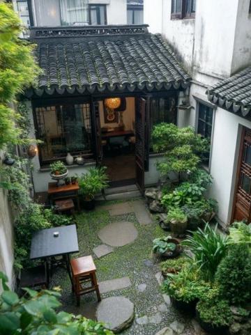 南京必嘗老字號美食探秘:紅廚巷淮揚菜館,味蕾之旅不容錯過!