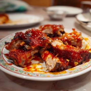 淄博燒烤真相揭秘：網傳吃法誤導多，本地正宗風味大不同