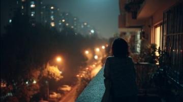 夜幕下的合興路：告別舊居后的溫暖回憶與新發(fā)現(xiàn)