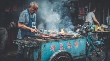 揚(yáng)州人體驗(yàn)河南地道小吃粉漿面滋味