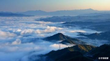 大別山深處的夢(mèng)幻仙境:金寨秋云?懸劍山度假莊園探秘