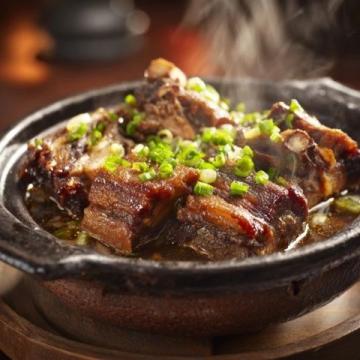 童年回憶中最懷念的家鄉紅燒肉滋味