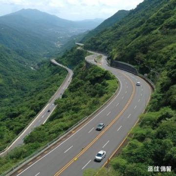 詳解各國道路車道劃分與行駛規則必看！