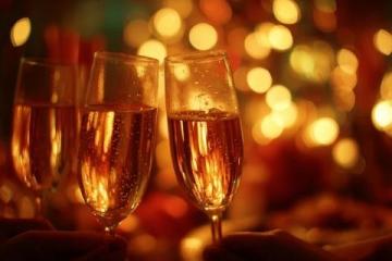起泡酒與氣泡酒的區(qū)別: 美味之旅開始于這里!