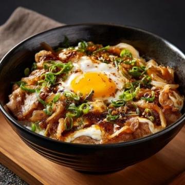 丫丫中午福利！家常蔥豬咖喱烏冬面食譜大公開！