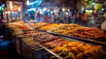 回民街美食指南:5家老店不容錯過,網紅景點注意事項