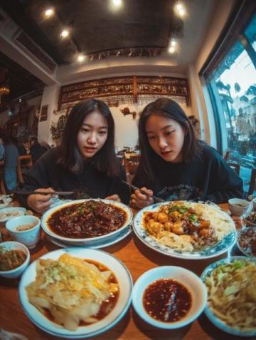 嵊州美食小籠包:美味的聚集地