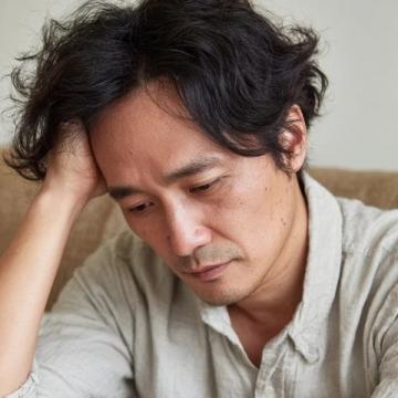 30歲獨(dú)自生活的狀態(tài)是失敗嗎:寧?kù)o自得還是孤獨(dú)迷茫?