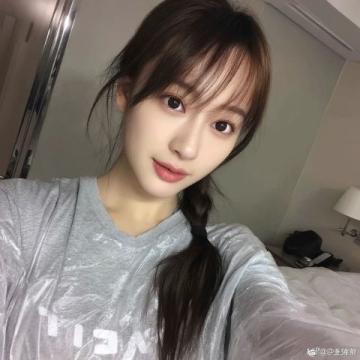 煙臺(tái)女子花費(fèi)6萬(wàn)元種植12顆牙兩年后全拆體重驟降引發(fā)熱議