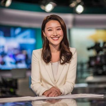 未來(lái)幾年里上海頻道將由趙琦鑫與佘雅靜兩大美女主播挑大梁