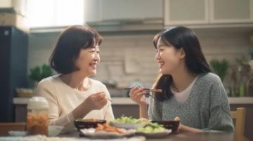 豆腐新吃法：打入2個雞蛋，鮮香滑嫩，營養又飽腹，大人小孩都愛吃