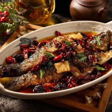 簡單美味的石斑魚三吃:清蒸、香煎、紅燒做法詳解