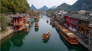 長沙網紅美食天堂:探訪世外桃源般的湘江邊·老漁村