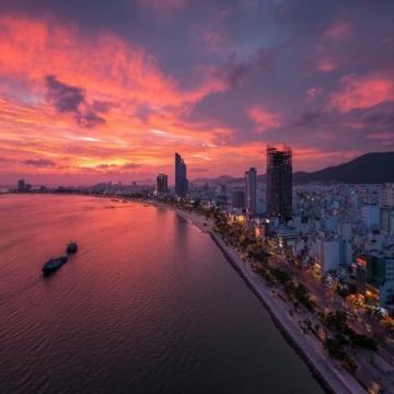 海南陵水:房?jī)r(jià)最高縣城,美食風(fēng)情街深度游攻略