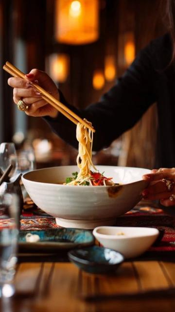 歲月流轉，美食如明珠般滋養味蕾