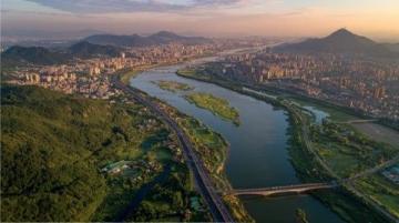 海南陵水:房?jī)r(jià)最高縣城,美食風(fēng)情街深度游攻略