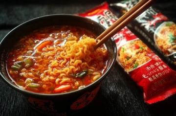 勞動節(jié)簡易高湯掛面做法,鮮美開胃超下飯