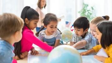 幼兒園中班教案(幼兒生長發(fā)育常識教案中班)