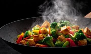 如何煎豆腐不粘鍋?嬌姐教你一招,豆腐更嫩滑入味