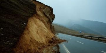暴雨天氣防災(zāi)攻略：如何預(yù)防山洪泥石流等災(zāi)害？