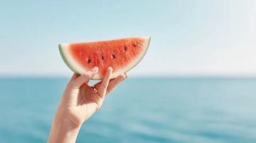 夏日清涼解暑:西瓜椰椰西米露的做法與營(yíng)養(yǎng)價(jià)值分析
